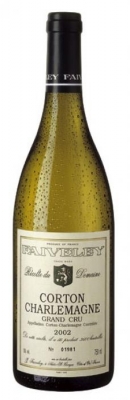Domaine Faiveley Corton Charlemagne Grand Cru - Eigene Rebst�cke in legend�ren Lagen  Das Haus Faiveley geh�rt zu den ersten Adressen im Burgund. Mit etwa 120 Hektar ist das Familienunternehmen der gr��te Besitzer von Weinbergen mit acht Monopol-La...