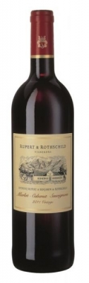Rupert & Rothschild Vignerons Cabernet Sauvignon - Merlot - Rupert & Rothschild ist eine wegweisende Partnerschaft von zwei der bedeutendsten Dynastien der Neuen und Alten Welt. Die Ruperts sind eine der angesehensten Unternehmerfamilien S�dafrikas, ihnen zur ...
