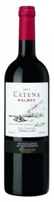 Bodega Catena Zapata Catena Malbec - Seit mehr als einem Jahrhunert erzeugt die Familie Catena Wein in Mendoza. Die Tradition beginnt mit dem Großvater von Nicolas Catena, der 1898 mit 18 Jahren aus den italienischen Marken nach Argentin... Bodega Catena Zapata Catena Malbec - Seit mehr als einem Jahrhunert erzeugt die Familie Catena Wein in Mendoza. Die Tradition beginnt mit dem Großvater von Nicolas Catena, der 1898 mit 18 Jahren aus den italienischen Marken nach Argentin...