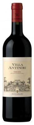 �Villa Antinori Rosso� Toscana IGT - Auf einem H�gel inmitten der Toskana, nicht weit von Siena und Perugia entfernt, erhebt sich das antike St�dtchen Cortona, Heimat des Weinguts Santa Cristina. Der Keller ist ein Beispiel moderner Arch...