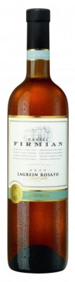 Castel Firmian Lagrein Rosato Trentino D.O.C. - Am Fu�e des Monte di Mezzocorona liegt die Residenz der Grafen Firmian.Von hier lassen sich die Weinberge der Piana Rotaliana gut �berblicken, eines der sch�nsten Anbaugebiete Europas vor einem imposa...