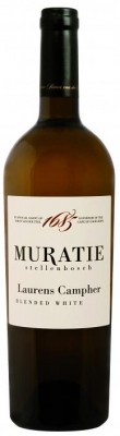 Muratie+Estate+Cuv%E9e+Laurens+Campher+ - Diese Weißwein-Cuvée trägt den Namen des ersten Besitzers von Muratie, dem im Jahr 1685 das Gut von Governor Simon van der Stel übertragen wurde. Die Rebsorten sind Chenin Blanc, Sauvignon Blanc, Verd... Muratie+Estate+Cuv%E9e+Laurens+Campher+ - Diese Weißwein-Cuvée trägt den Namen des ersten Besitzers von Muratie, dem im Jahr 1685 das Gut von Governor Simon van der Stel übertragen wurde. Die Rebsorten sind Chenin Blanc, Sauvignon Blanc, Verd...