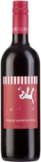 Zahel Wiener Komposition Rotwein Cuv�e  - Wien ist die einzige Hauptstadt der Welt, die �ber einen nennenswerten Weinbestand verf�gt. Im S�den der Stadt, an den Ausl�ufern des Wienerwaldes, befindet sich das Weingut Zahel, ein traditionsreich...
