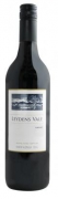 Blue Pyrenees Leydens Vale Shiraz - Leydens Vale ist eine Weinserie der Blue Pyrenees Estate genannt nach dem Name von John Leyden - einen von den ersten Besitzer der Region Pyrenees in Western Victoria in 1890. Die Trauben stammen über... Blue Pyrenees Leydens Vale Shiraz - Leydens Vale ist eine Weinserie der Blue Pyrenees Estate genannt nach dem Name von John Leyden - einen von den ersten Besitzer der Region Pyrenees in Western Victoria in 1890. Die Trauben stammen über...