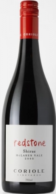 Redstone Shiraz - Coriole wurde 1967 von Hugh und Molly Lloyd gegr�ndet. Das Weingut besitzt 33 ha eigene Weinberge, die Trauben stammen gr��tenteils aus eigenem Anbau oder von benachbarten Weinbergen. Coriole errang s...