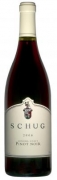 Schug Pinot Noir Sonoma Coast  - Schug Weine sind inzwischen in Deutschland zu einem Begriff f�r kalifornische Weine im europ�ischen Stil geworden. Nach 20 Jahren T�tigkeit in Weinbau und Kellerwirtschaft in Kalifornien baute der aus...