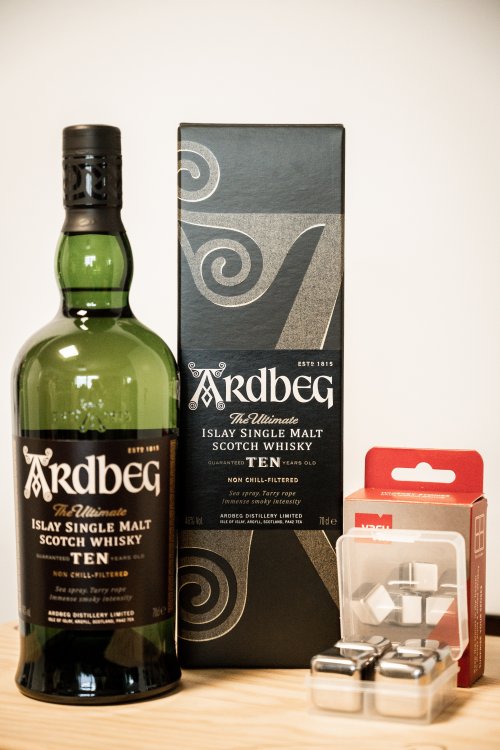 Paket Ardberg Single Malt Scotch Whiskey 10 Years + Whiskey Stones